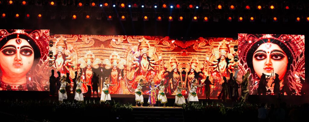 Celebrating the Vibrant Navratri Festival in Vadodara, Gujarat 